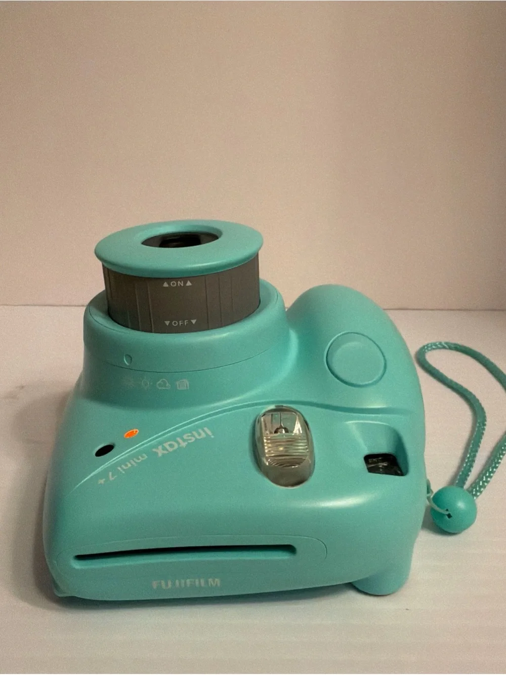 Fujifilm Instax Mini 7+ Fuji Instant Film Camera SEAFOAM